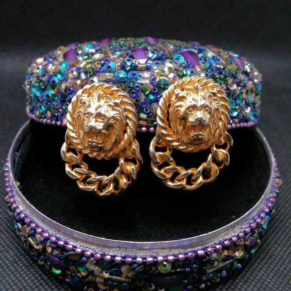 Vintage Lion Head Earrings Door Knocker Clip On Gold Tone Cuban Chain Link Loop - Picture 1 of 10